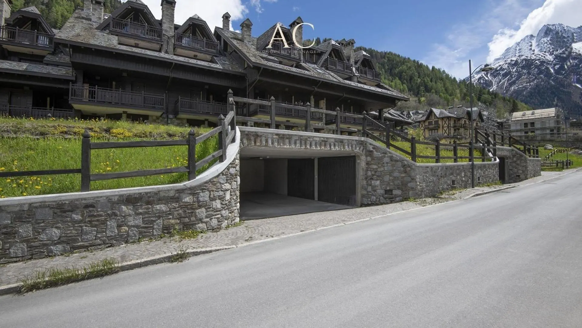 Chalet Desiderio Ponte Di Legno Italien